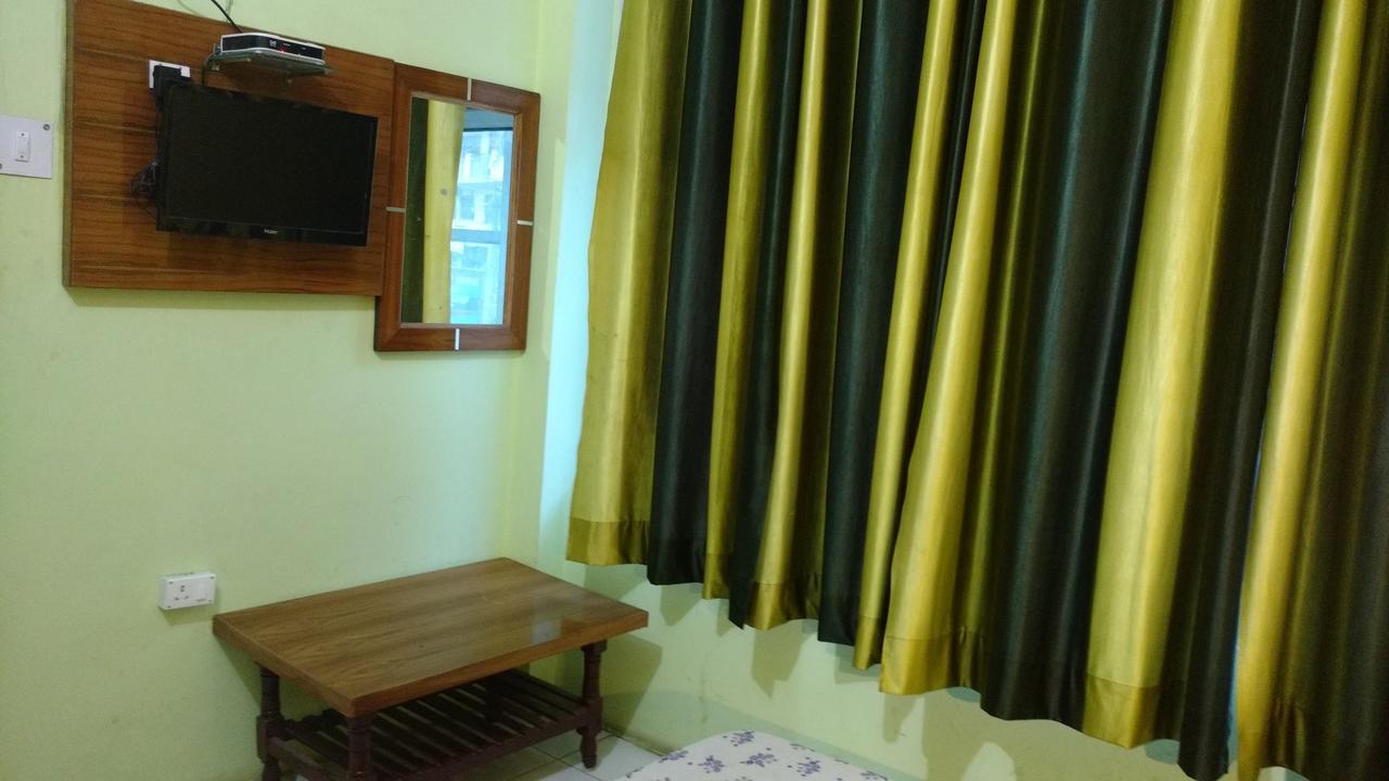 Hotel Brahma Kamal Joshīmath Esterno foto