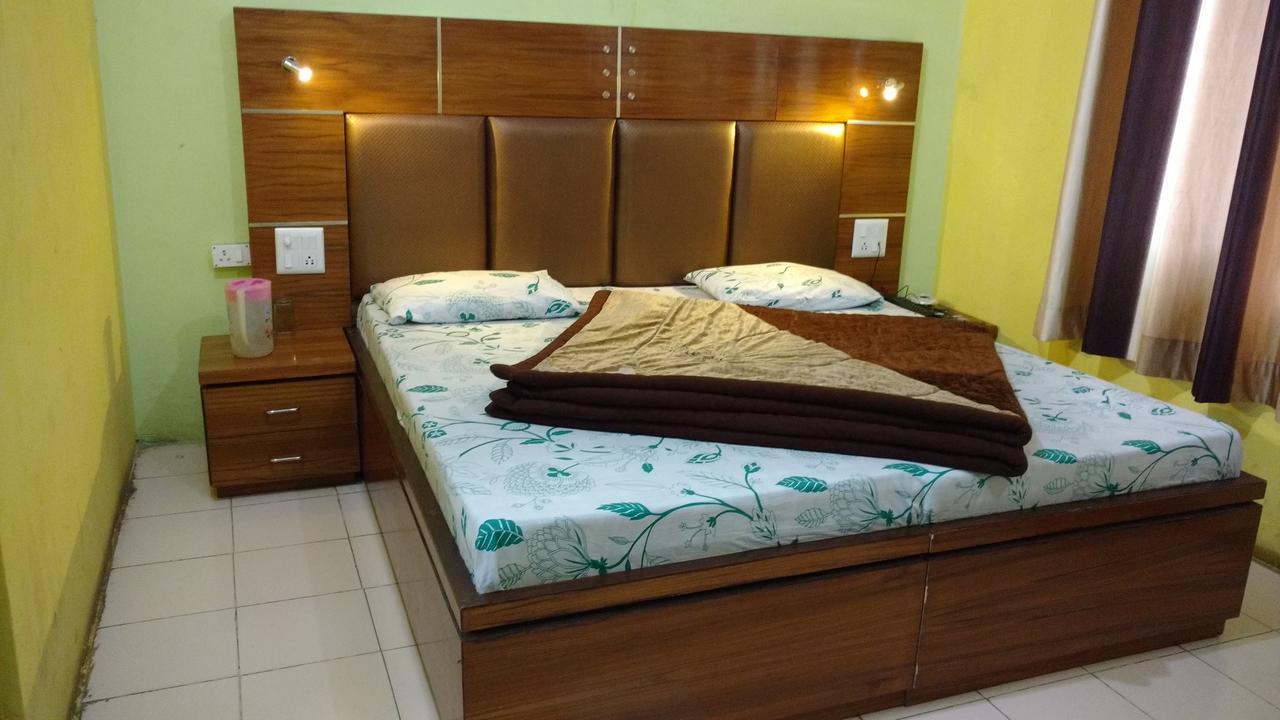 Hotel Brahma Kamal Joshīmath Esterno foto