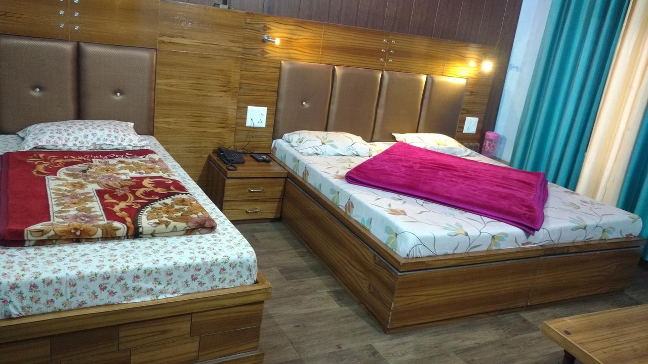 Hotel Brahma Kamal Joshīmath Esterno foto