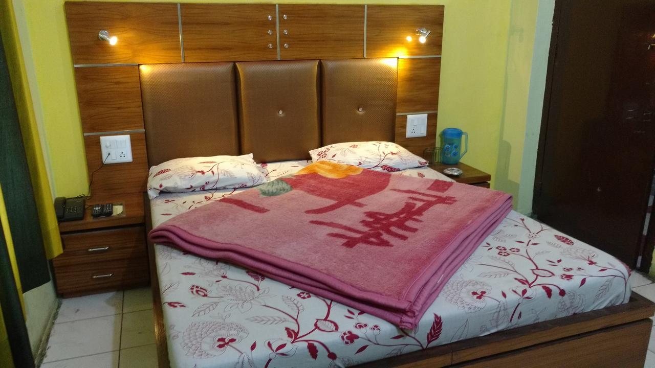 Hotel Brahma Kamal Joshīmath Esterno foto