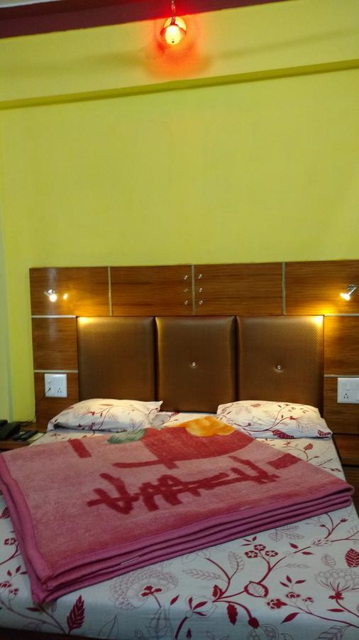Hotel Brahma Kamal Joshīmath Esterno foto