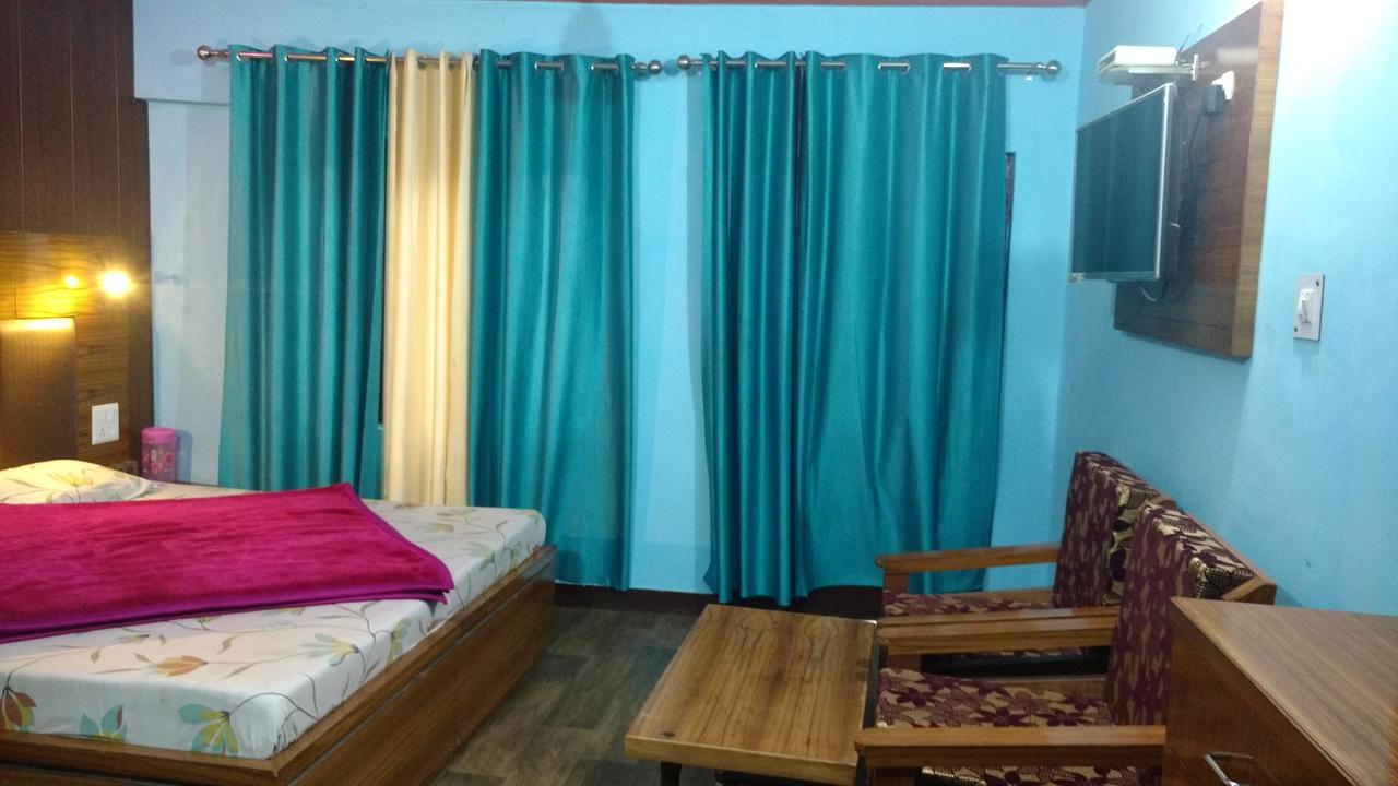Hotel Brahma Kamal Joshīmath Esterno foto